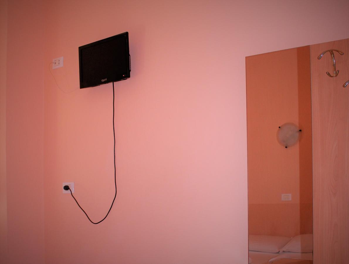 Hotel Moon Light Рим Екстериор снимка