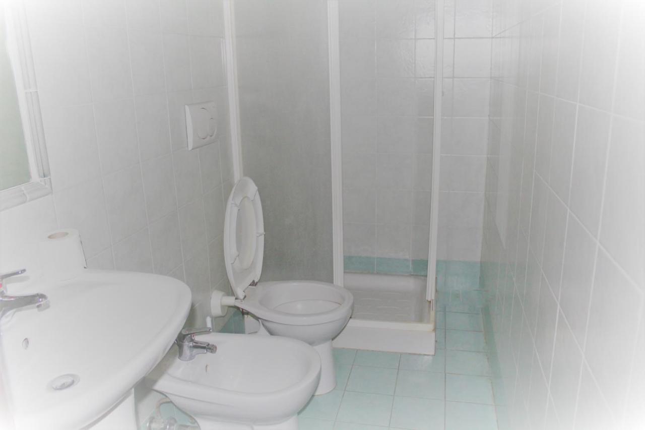 Hotel Moon Light Рим Екстериор снимка